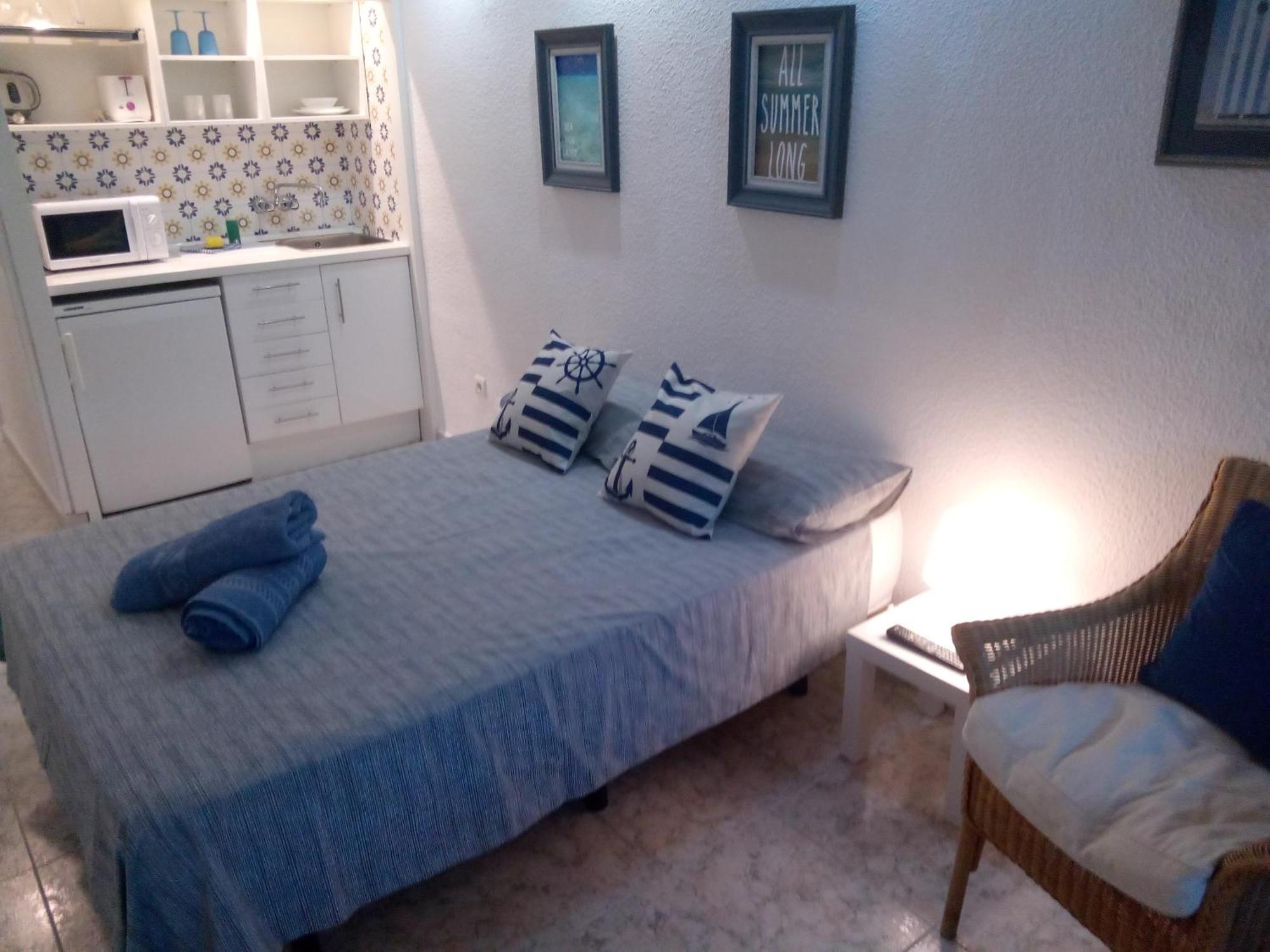 Los Cisnes Beach Studio 100M Playa Apartment Benalmadena Exterior photo